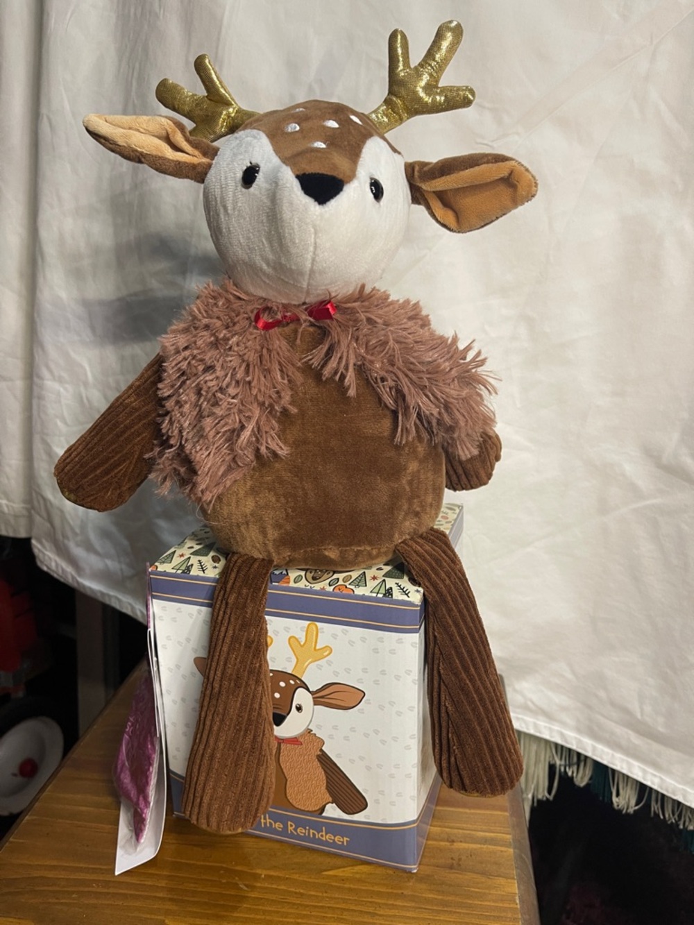 Scentsy River the Reindeer Buddy Comes With Scent Pak Brand New